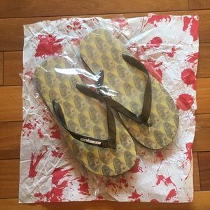 COPY - Walking Dead Flip Flops Supply Drop